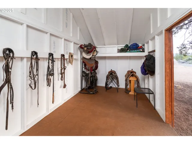 a view of a outdoor space