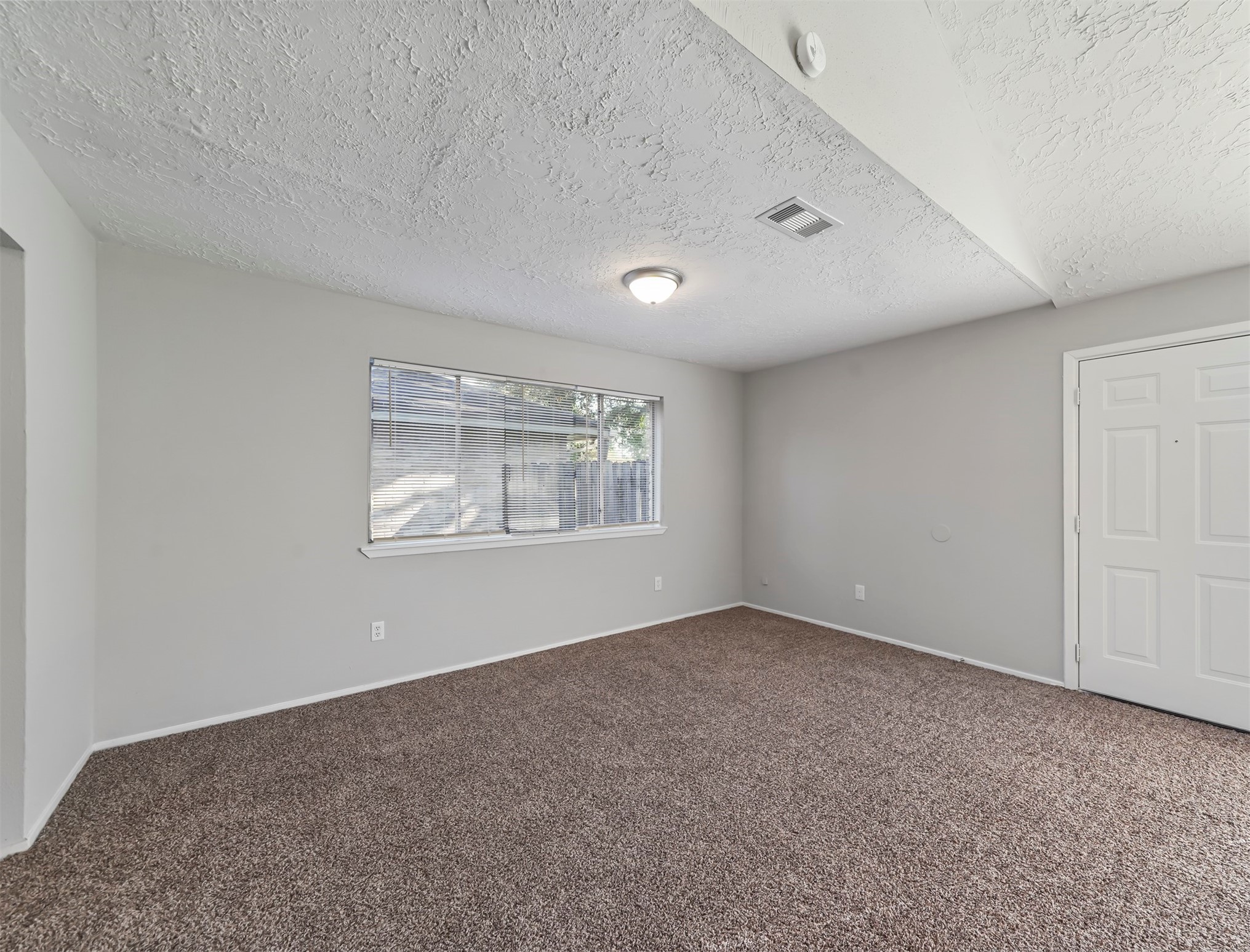 21730 Castlemont Lane Spring, TX 77388 - Photo 8 of 15