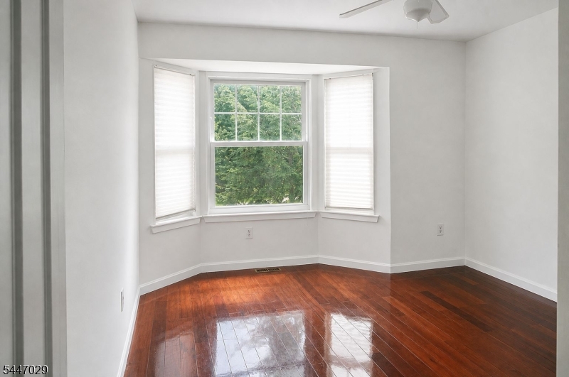 298 Greenfield Road Bridgewater, NJ 08807 - Photo 9 of 18