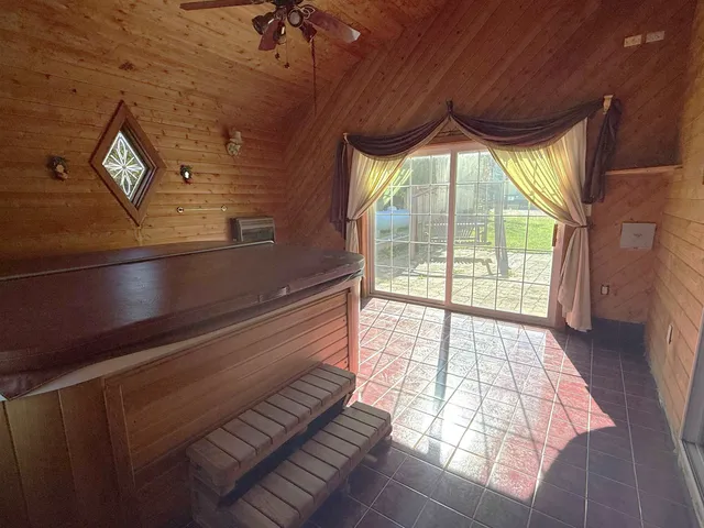 $189,000 | 954 East Camp Street, Ely, MN 55731