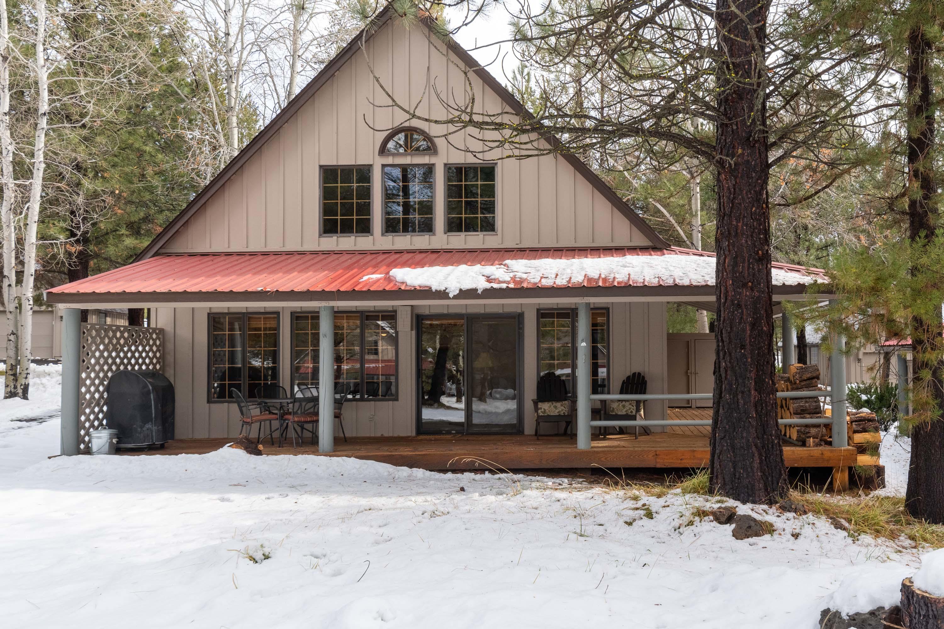 57536 Circle 4 Cabin Road, Unit CABIN 3 Sunriver, OR 97707 - Photo 9 of 27 Circle 4 Ranch Cabin #3-23