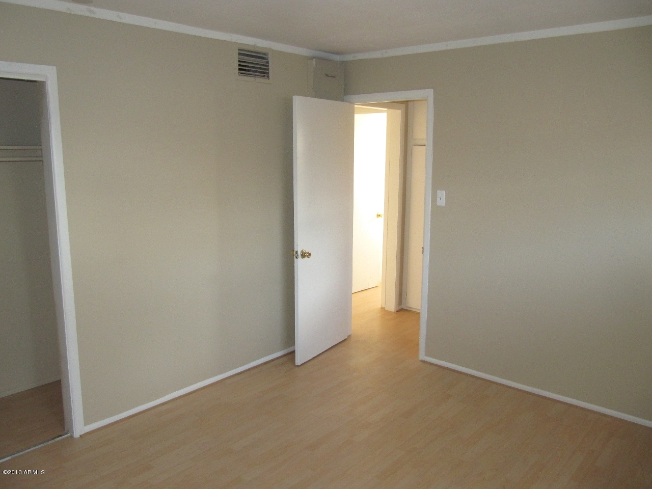 2938 West Coronado Road Phoenix, AZ 85009 - Photo 5 of 11 IMG_5646