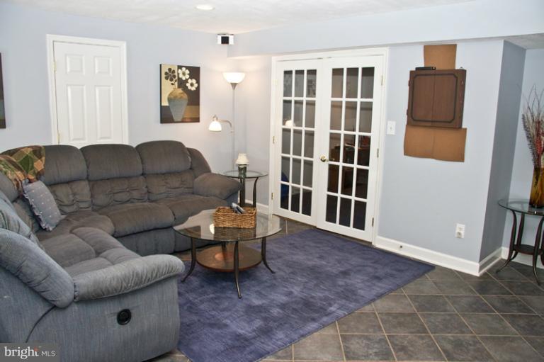 506 Roland Street Southwest Vienna, VA 22180 - Photo 11 of 14 Rec Room