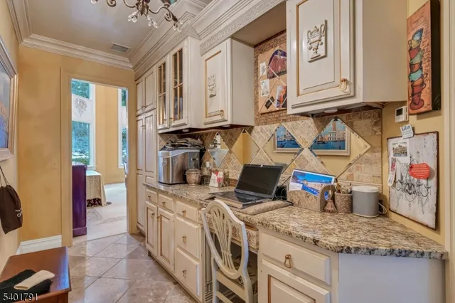 $2,200,000 | 5 Summit Terrace North, Kinnelon, NJ 07405