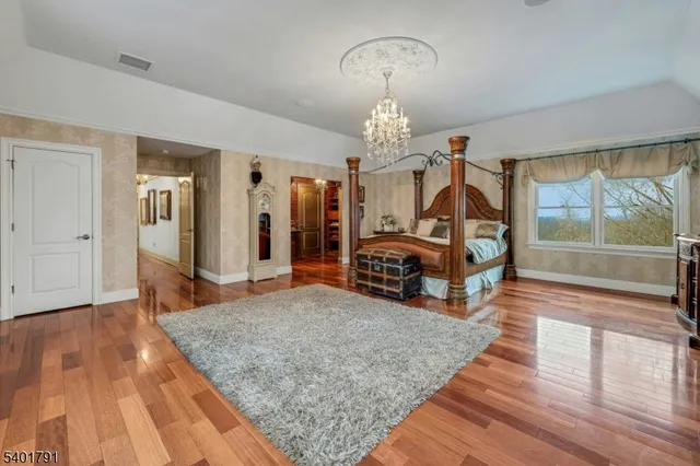 $2,200,000 | 5 Summit Terrace North, Kinnelon, NJ 07405