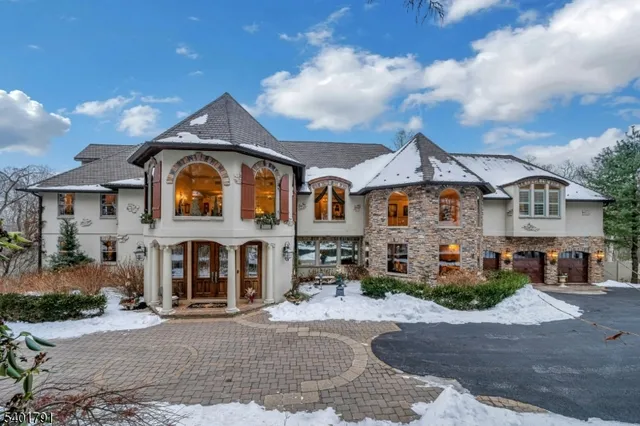 $2,200,000 | 5 Summit Terrace North, Kinnelon, NJ 07405