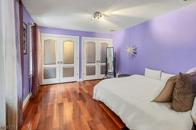 $2,200,000 | 5 Summit Terrace North, Kinnelon, NJ 07405