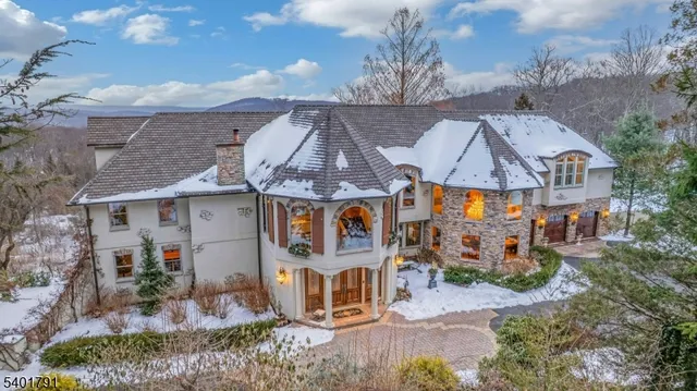 $2,200,000 | 5 Summit Terrace North, Kinnelon, NJ 07405