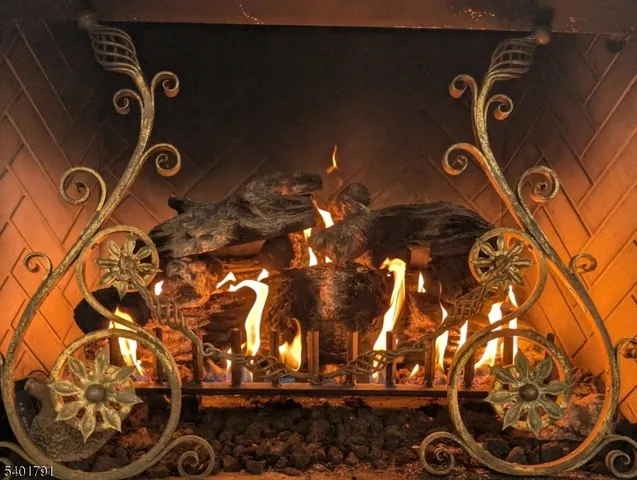 $2,200,000 | 5 Summit Terrace North, Kinnelon, NJ 07405