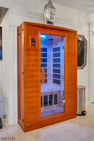 $2,200,000 | 5 Summit Terrace North, Kinnelon, NJ 07405