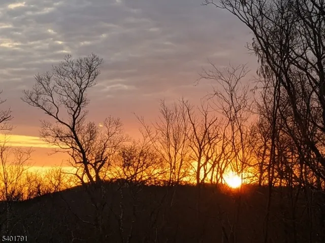 $2,200,000 | 5 Summit Terrace North, Kinnelon, NJ 07405