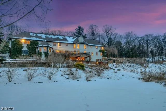 $2,200,000 | 5 Summit Terrace North, Kinnelon, NJ 07405