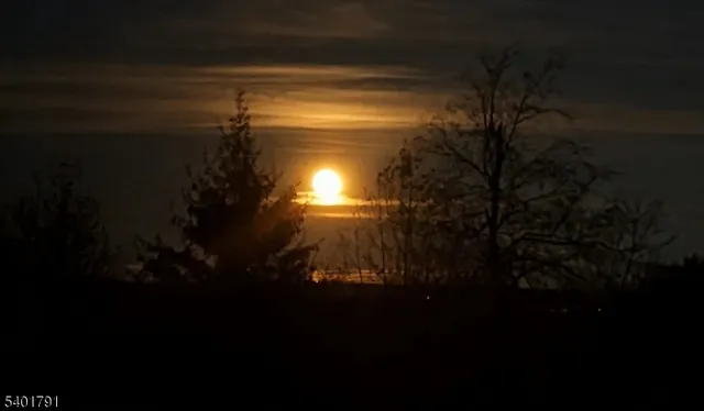 $2,200,000 | 5 Summit Terrace North, Kinnelon, NJ 07405