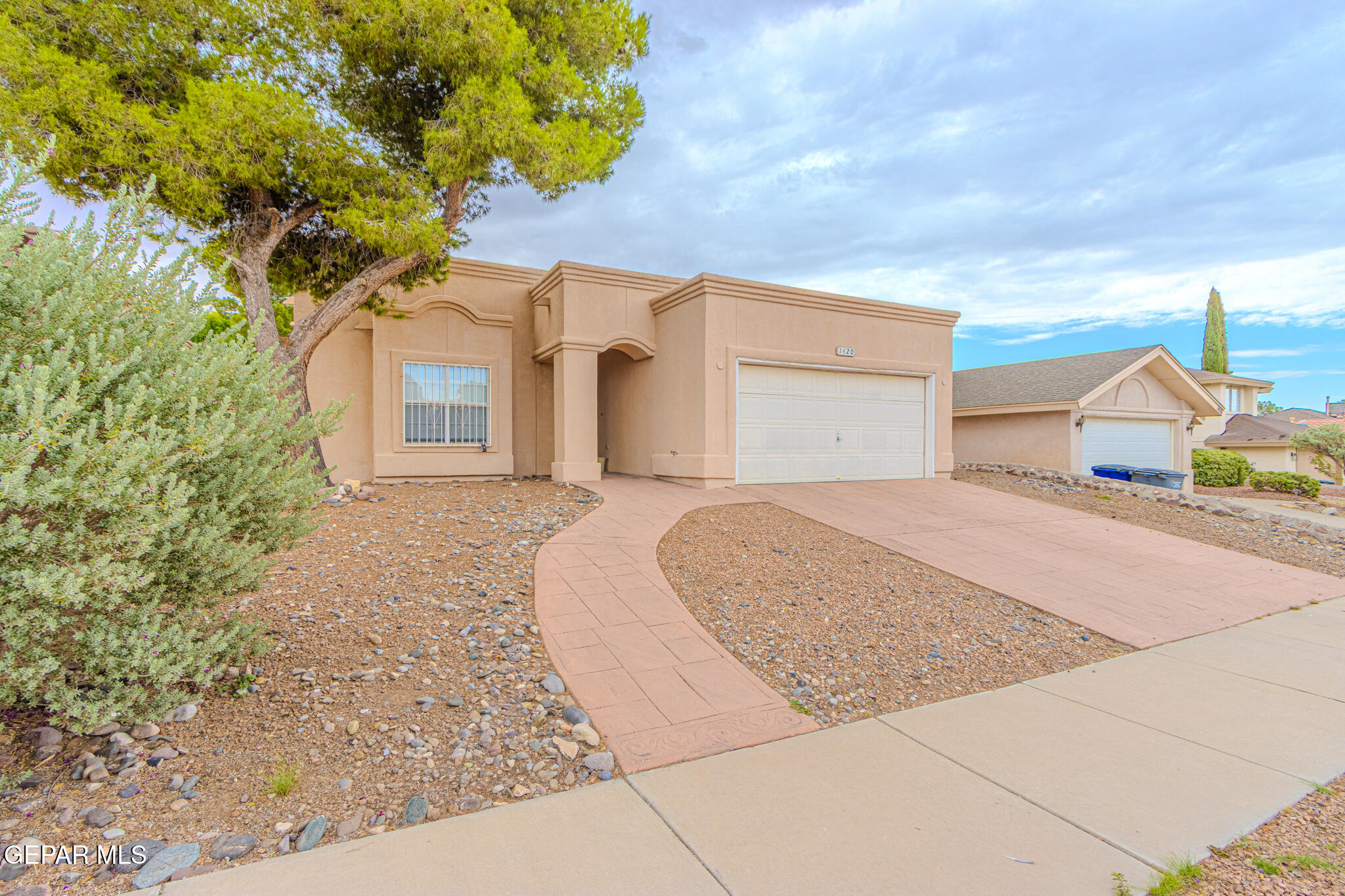 1420 Black Ridge Drive El Paso, TX 79912 - Photo 3 of 34 _MG_5439-HDR