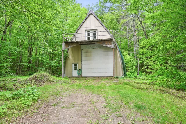 $899,000 | 33-34 Gerber Lane, Monmouth, ME 04259