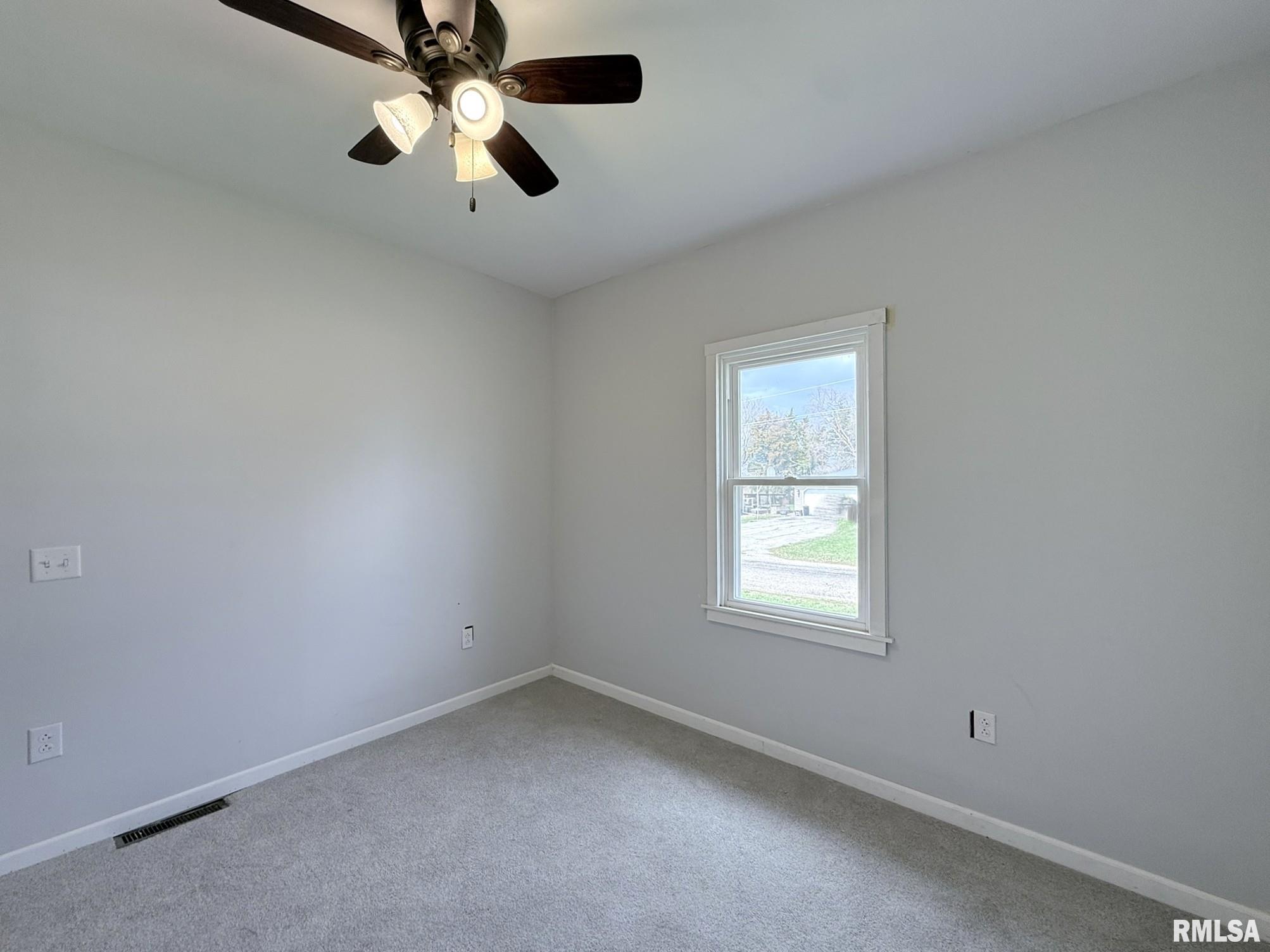 604 North Walnut Street Abingdon, IL 61410 - Photo 29 of 47