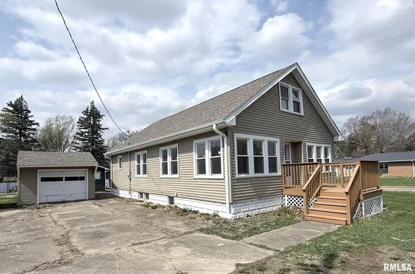 $60,000 | 604 North Walnut Street, Abingdon, IL 61410