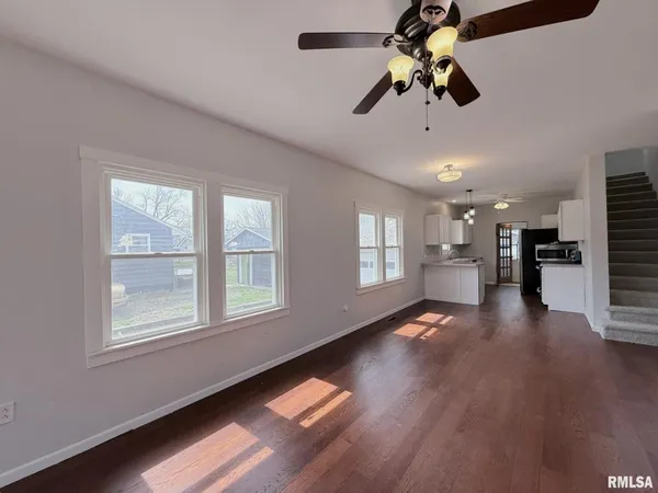 $60,000 | 604 North Walnut Street, Abingdon, IL 61410