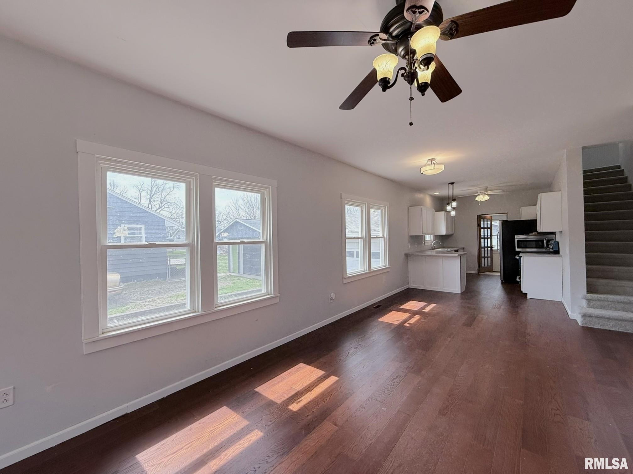 604 North Walnut Street Abingdon, IL 61410 - Photo 10 of 47