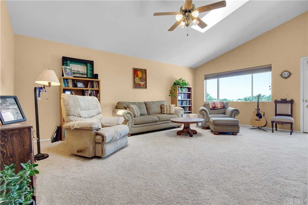 707 Pino Way Paso Robles, CA 93446 - Photo 15 of 41