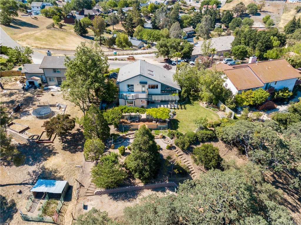 707 Pino Way Paso Robles, CA 93446 - Photo 36 of 41