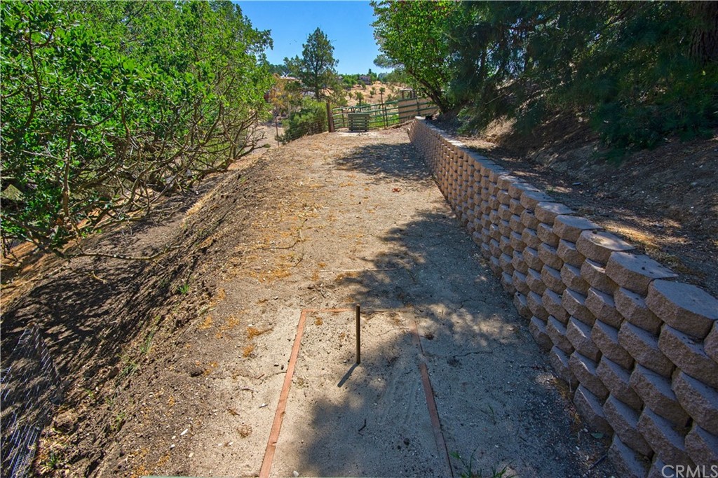 707 Pino Way Paso Robles, CA 93446 - Photo 39 of 41