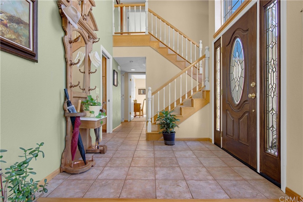 707 Pino Way Paso Robles, CA 93446 - Photo 8 of 41