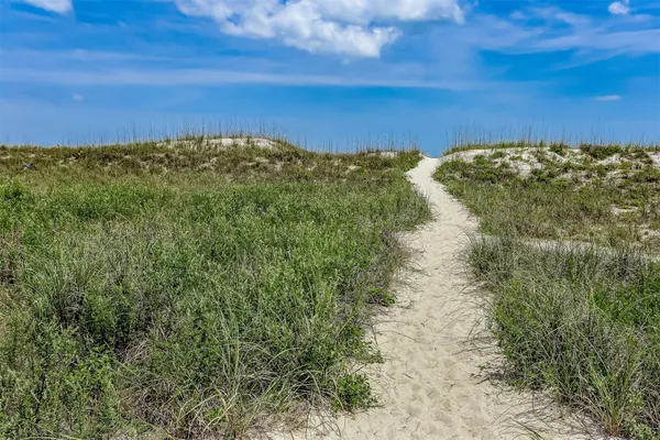 $850,000 | 96122 Roddenberry Way, Fernandina Beach, FL 32034