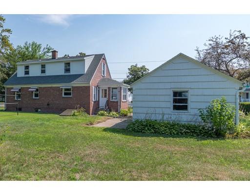 116 Enfield Street Springfield, MA 01151 - Photo 4 of 32 Gallery Image 4