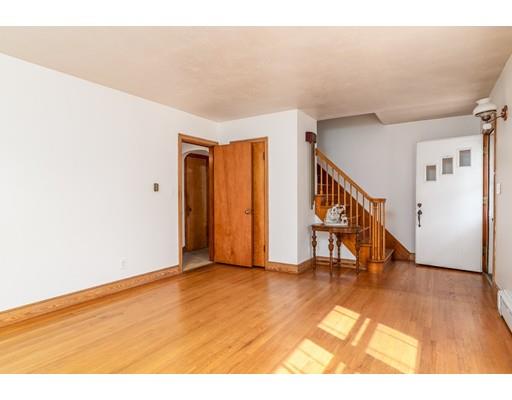 116 Enfield Street Springfield, MA 01151 - Photo 5 of 32 Gallery Image 5