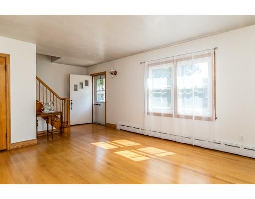 116 Enfield Street Springfield, MA 01151 - Photo 6 of 32 Gallery Image 6