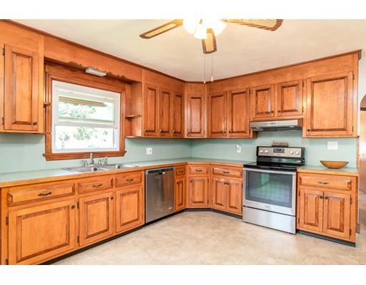 116 Enfield Street Springfield, MA 01151 - Photo 10 of 32 Gallery Image 10