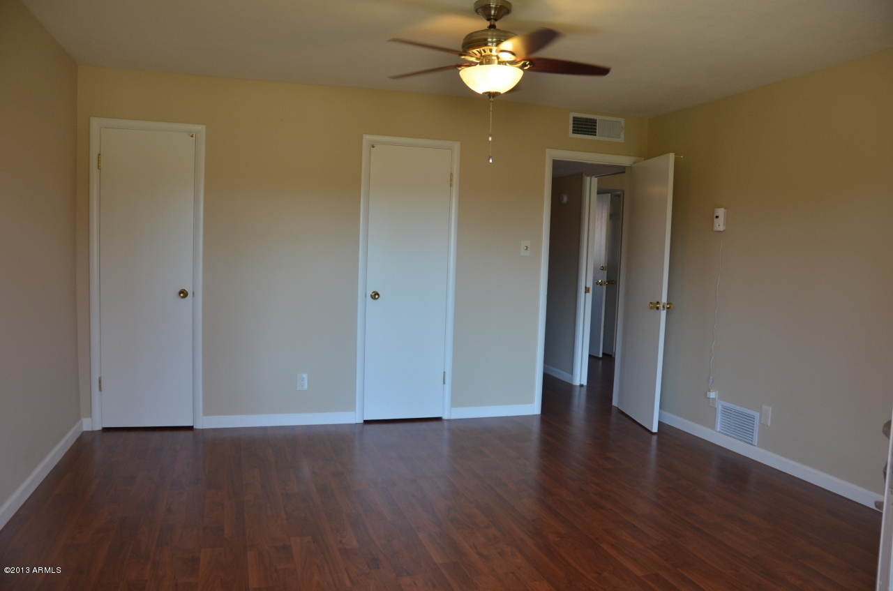 140 East Coronado Road, Unit 20 Phoenix, AZ 85004 - Photo 9 of 18 bedroom with double closet