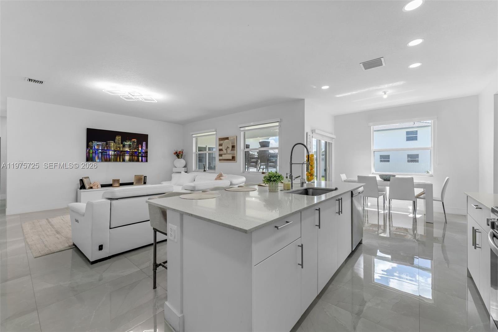 19866 Southwest 320th Street Homestead, FL 33030 - Photo 15 of 50