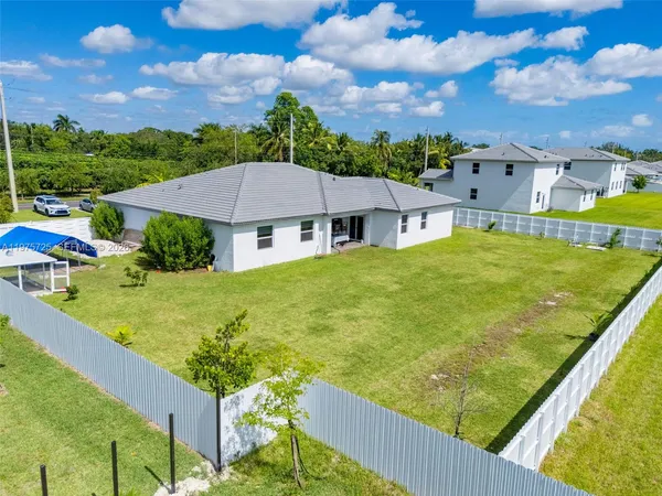 $820,000 | 19866 Southwest 320th Street, Homestead, FL 33030