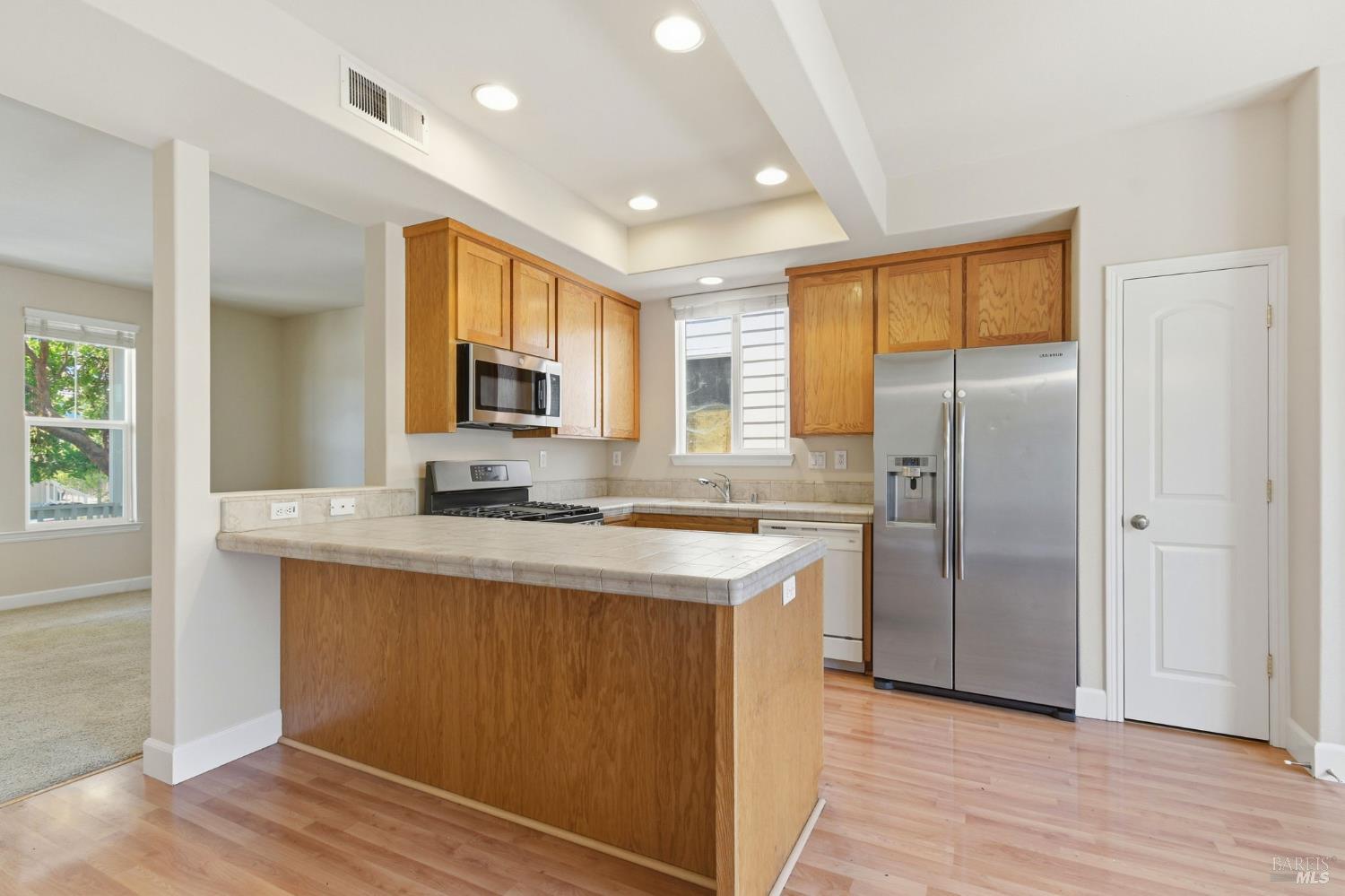 746 Fresno Avenue Santa Rosa, CA 95407 - Photo 13 of 38