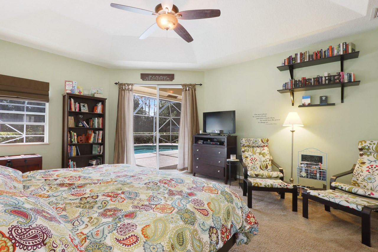 12596 170th Road North Jupiter, FL 33478 - Photo 3 of 15 12596 170th Rd N