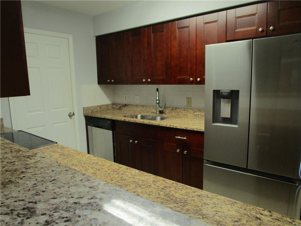 4003 Wingate Way Sandy Springs, GA 30350 - Photo 13 of 29