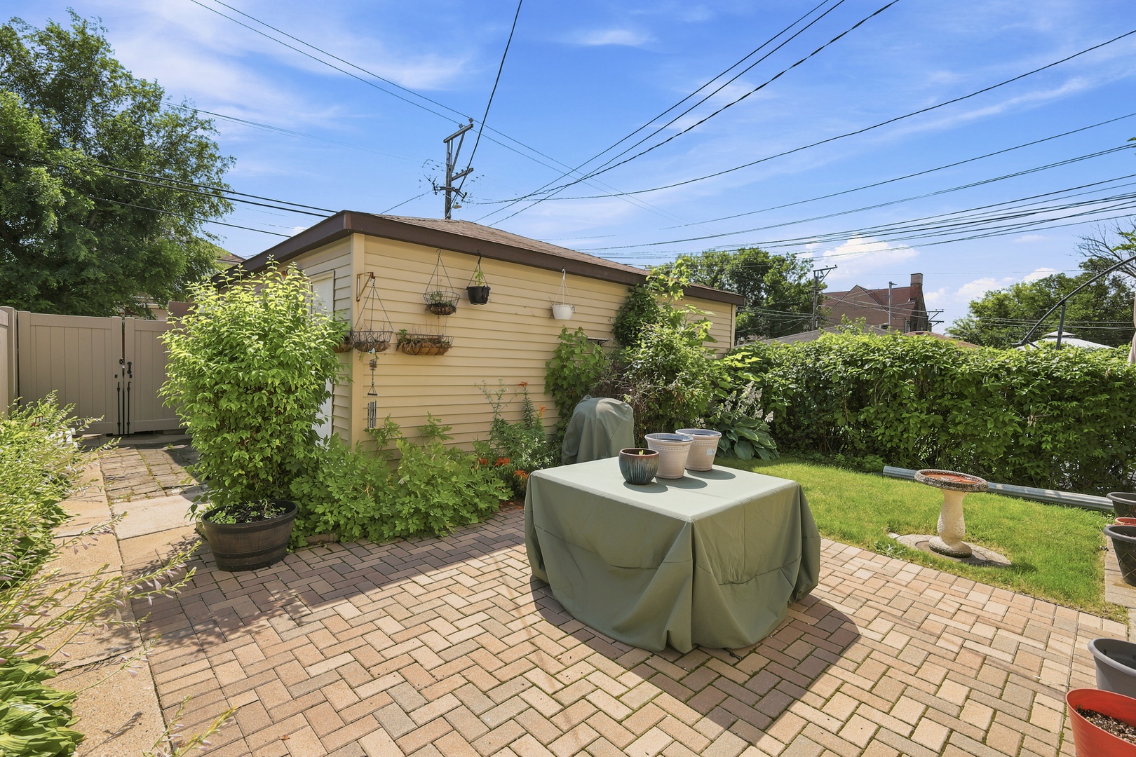 1315 North Massasoit Avenue Chicago, IL 60651 - Photo 14 of 17