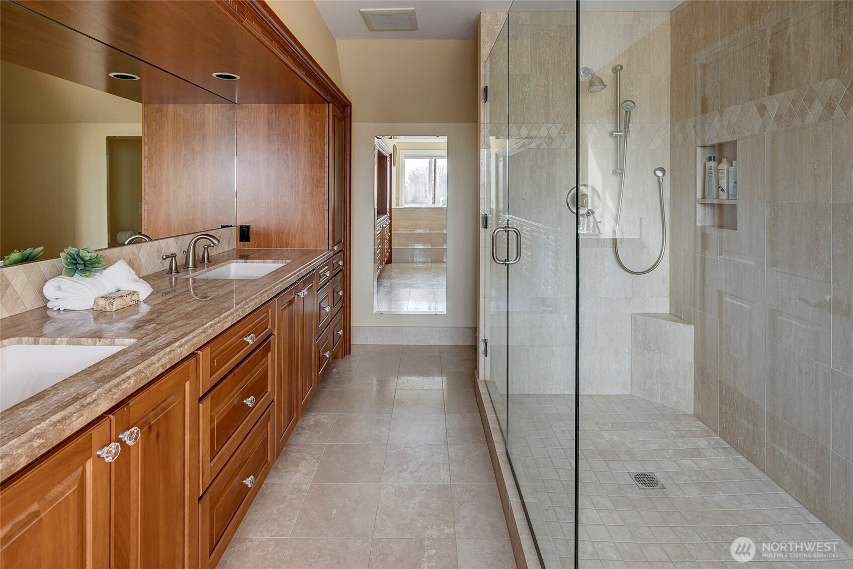 4911 Harbor Lane Everett, WA 98203 - Photo 26 of 39