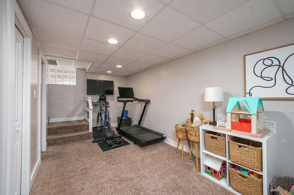6452 Monitor Street Pittsburgh, PA 15217 - Photo 29 of 39 Gallery Image 29