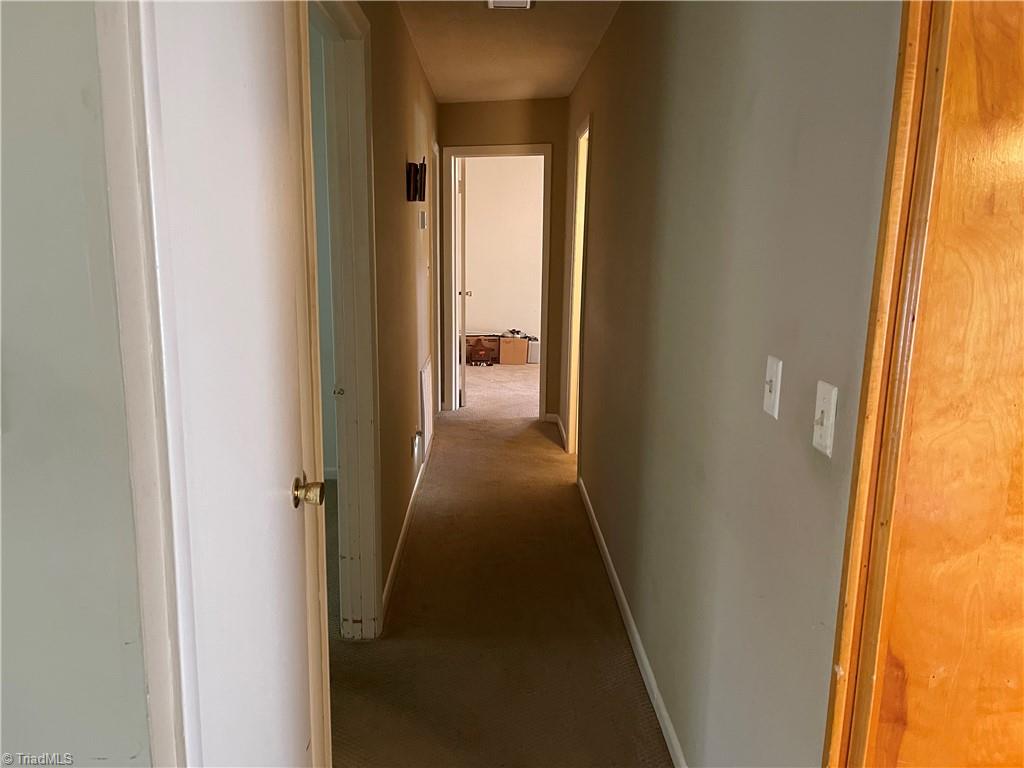 232 Chatham Road Mount Airy, NC 27030 - Photo 4 of 17 Gallery Image 4