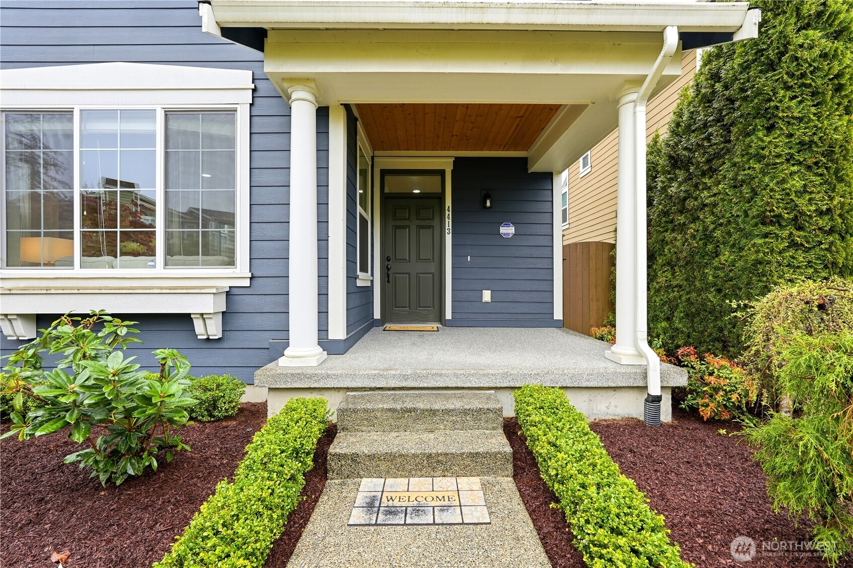 4413 185th Place Southeast Bothell, WA 98012 - Photo 2 of 40