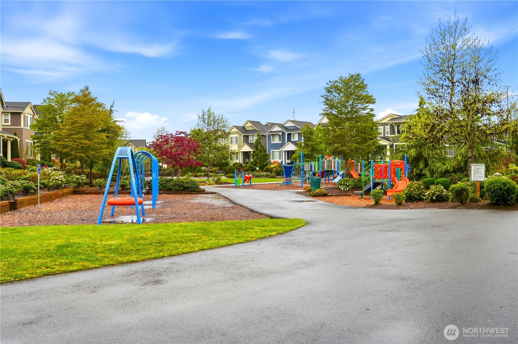 4413 185th Place Southeast Bothell, WA 98012 - Photo 34 of 40 a view of outdoor space with swimming pool