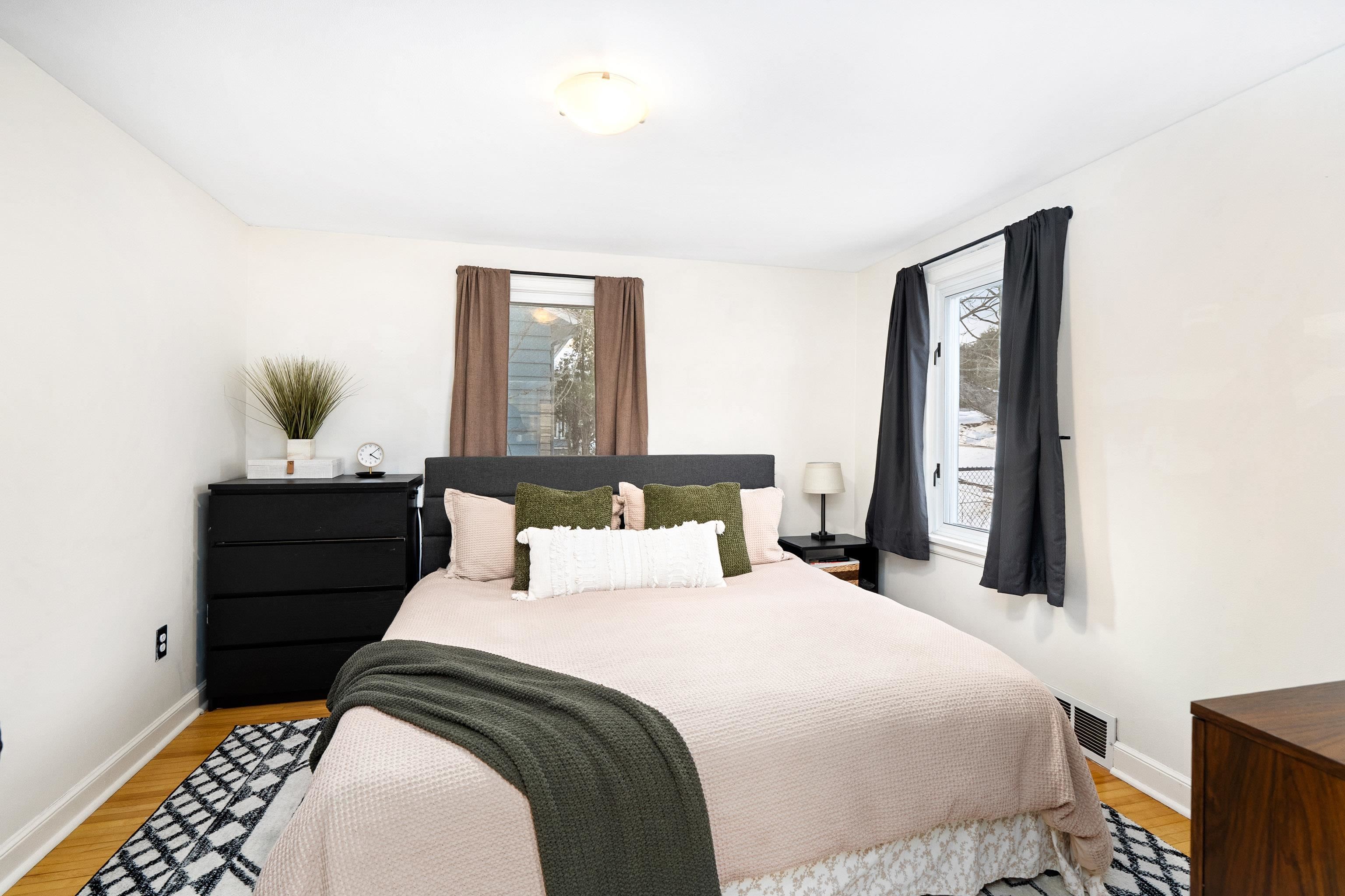 4432 Otsego Street Duluth, MN 55804 - Photo 14 of 41