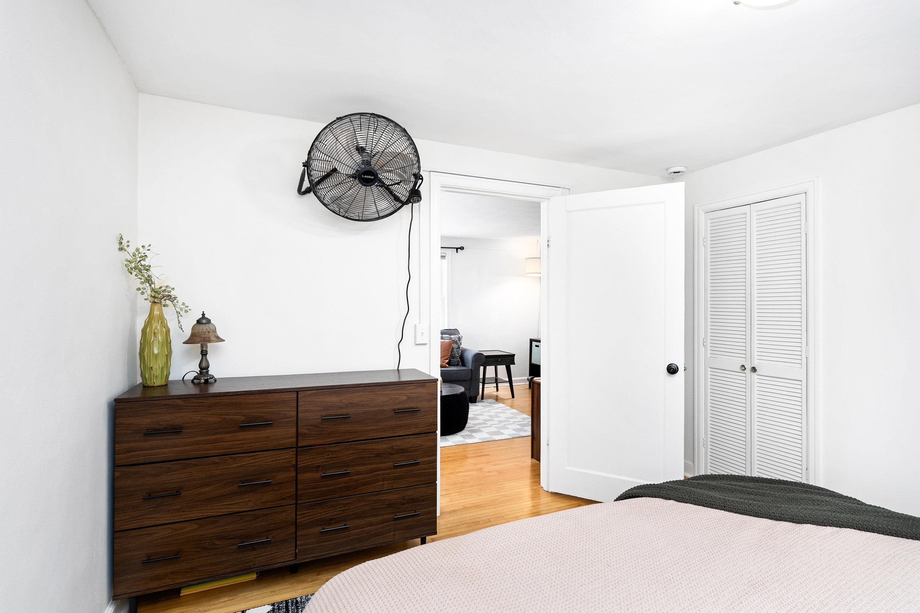 4432 Otsego Street Duluth, MN 55804 - Photo 15 of 41