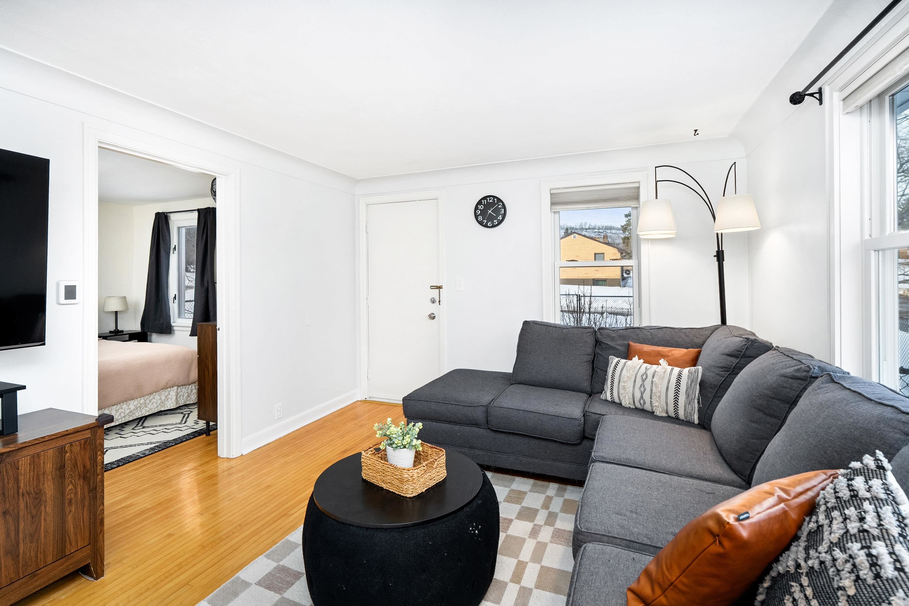 4432 Otsego Street Duluth, MN 55804 - Photo 3 of 41