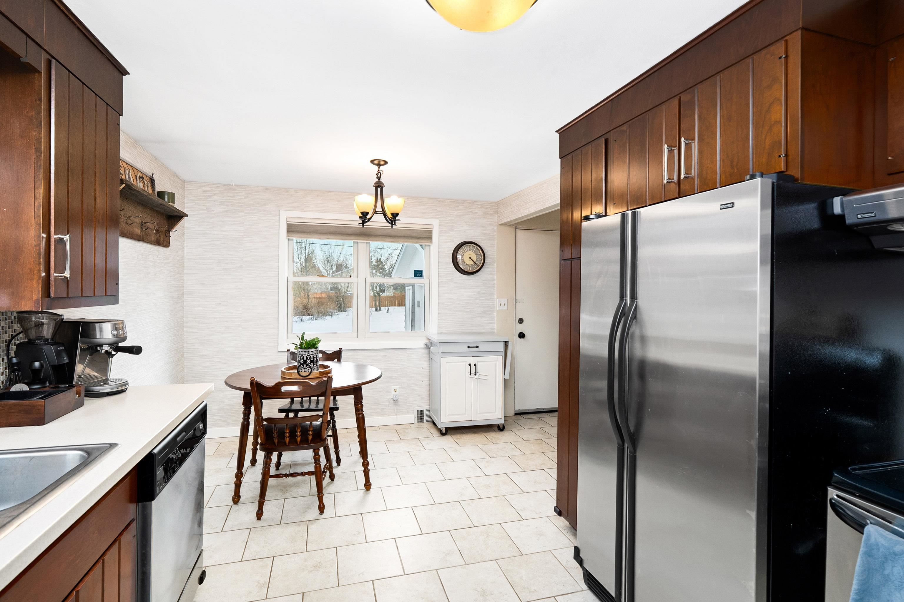 4432 Otsego Street Duluth, MN 55804 - Photo 7 of 41