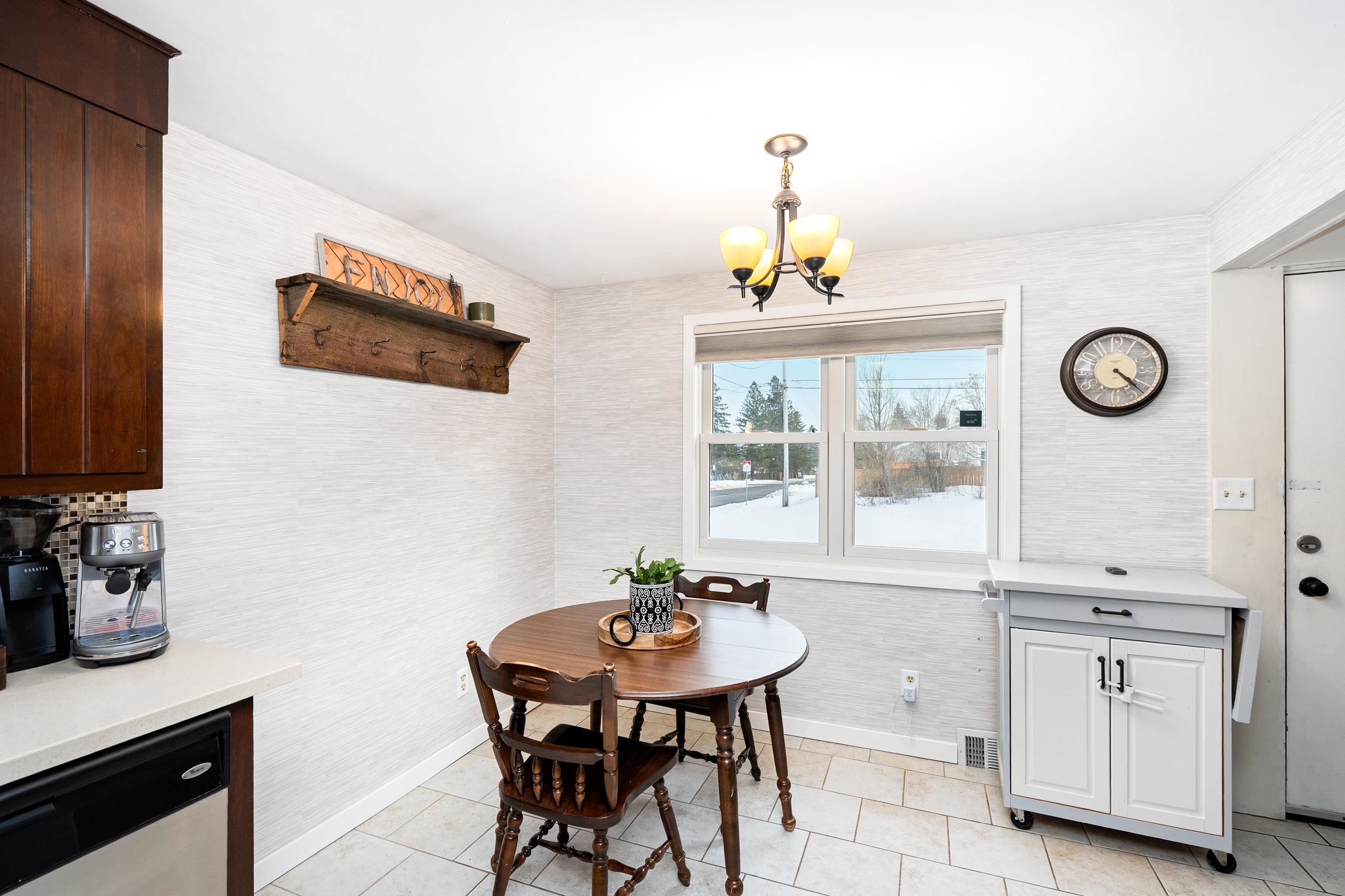 4432 Otsego Street Duluth, MN 55804 - Photo 8 of 41