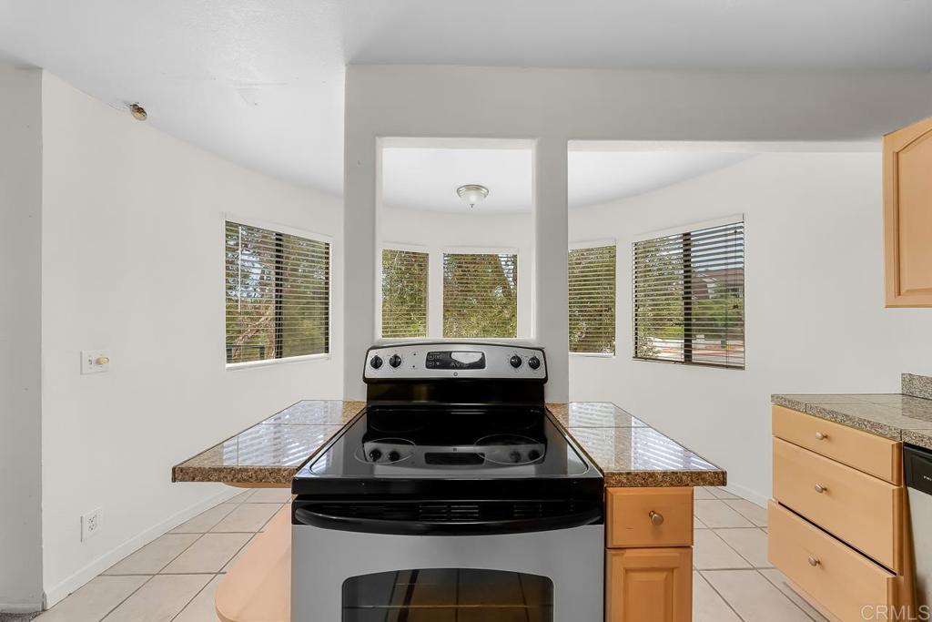 7302 Alicante Road, Unit 3 Carlsbad, CA 92009 - Photo 26 of 47